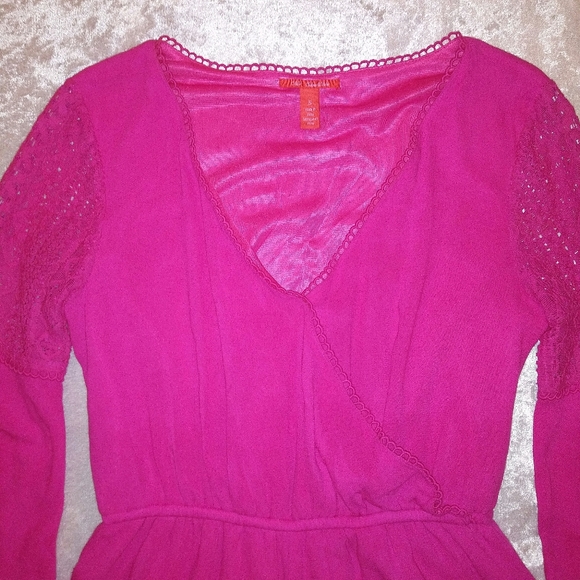 Chelsea & Violet Bell Sleeve Romper Shorts Sz S - Picture 2 of 8